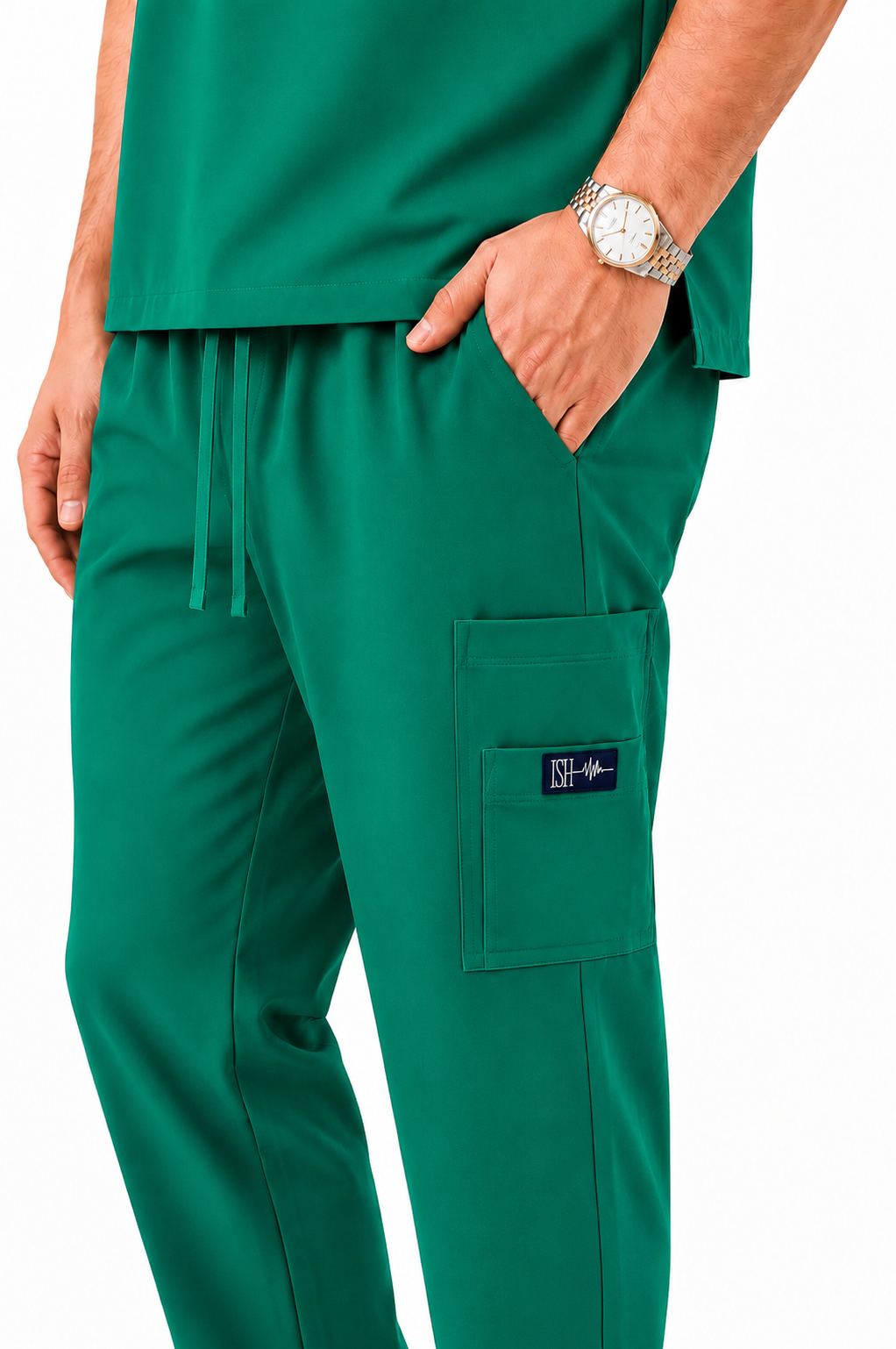 Detalle frontal del pantalón scrub Emerald de ISH Outfitters.