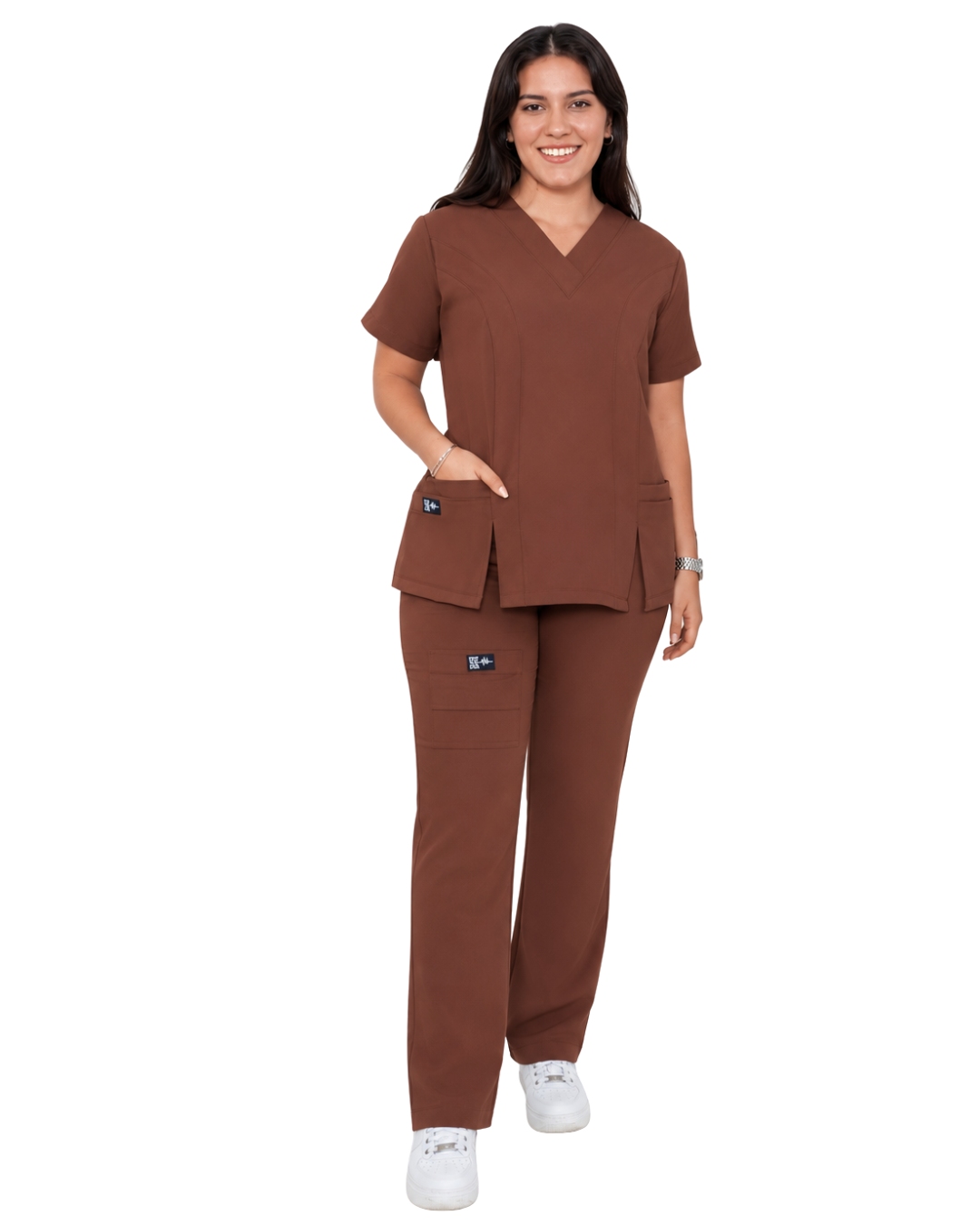 Médica usando uniforme médico Mocha.